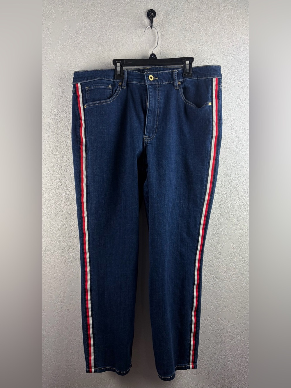 Tommy Hilfiger Women’s Tribeca skinny Jeans Side stripe detail Size 16 NC0297